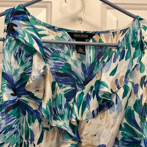 White House Black Market Floral Ruffle Blouse - Blue and Green - Picture 5 of 6